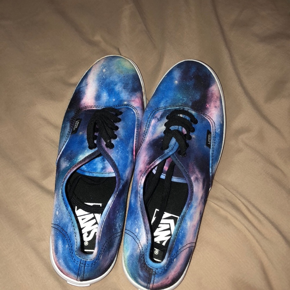 Galaxy Vans